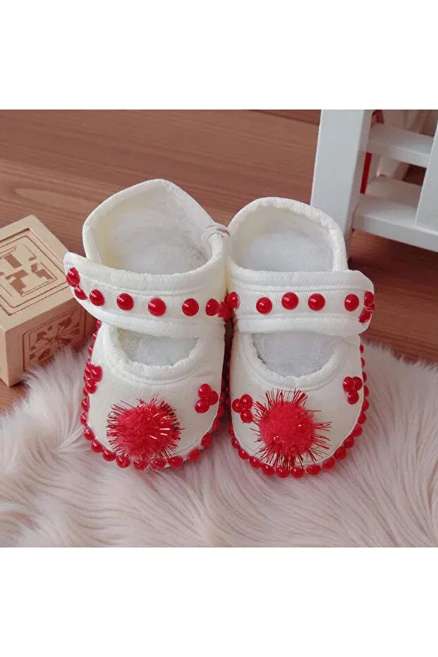 Детские тапочки-носочки для новорожденных без каблука Isse Tekstil, Red And White