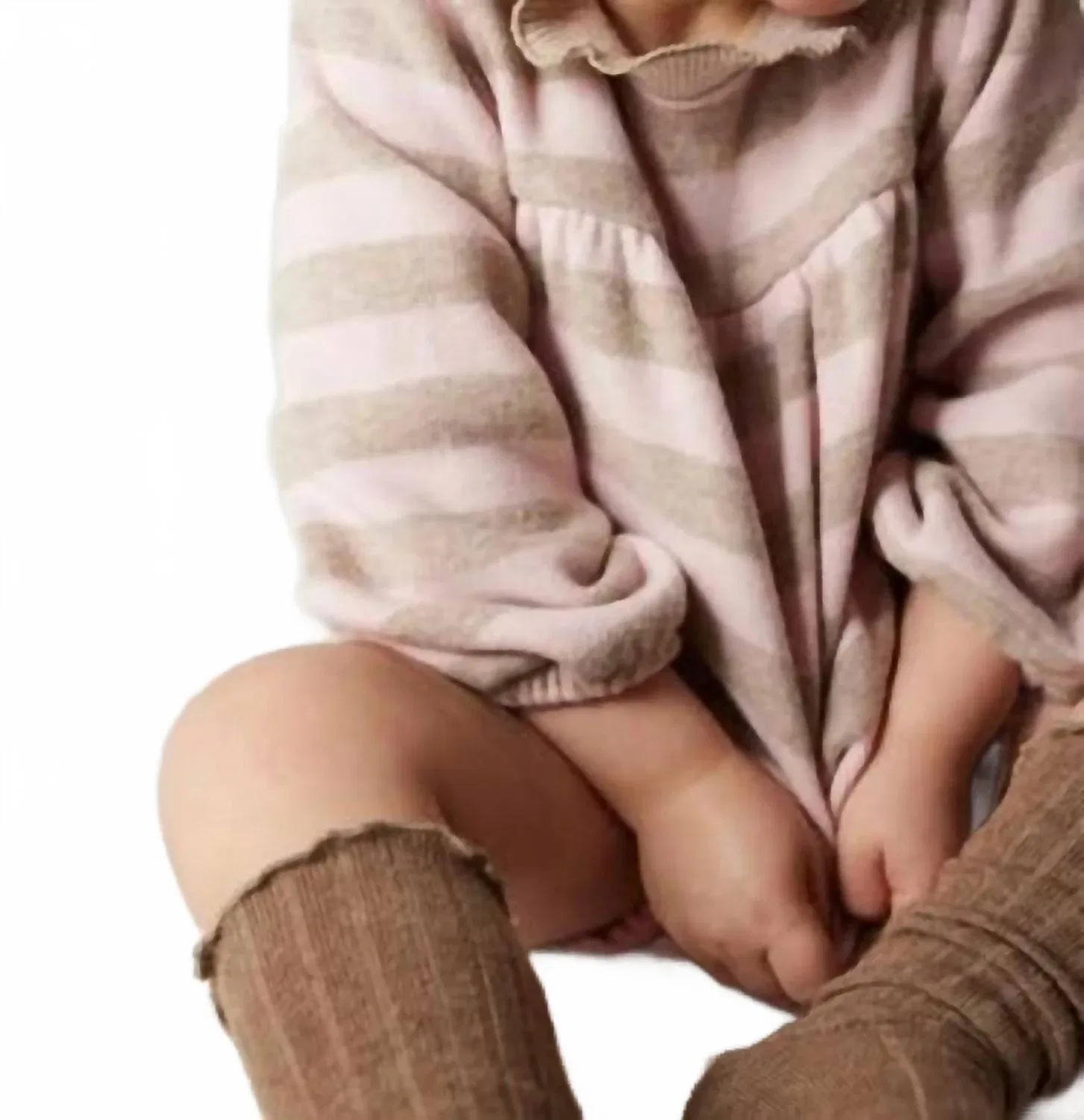Детское платье для девочек с принтом в полоску Wide Stripes Cozmo, Pink Beige — фото 2
