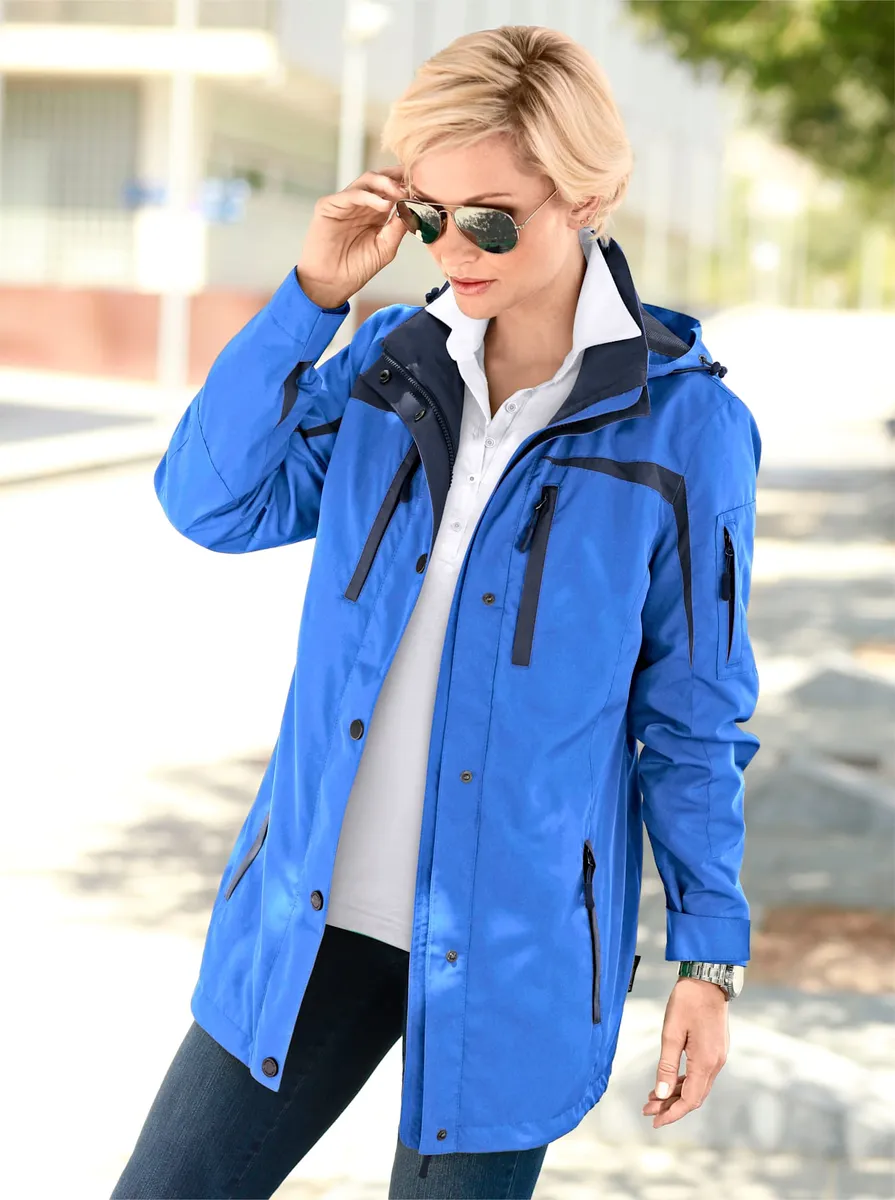 

Повседневный вид. Функциональная куртка с капюшоном Casual Looks, синий