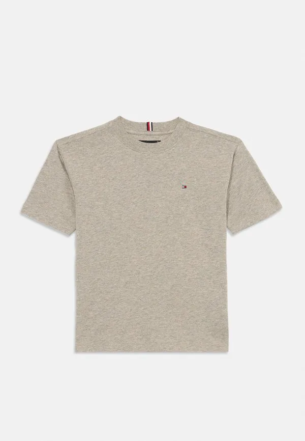 Базовая футболка с вышивкой флага и круглым вырезом. Tommy Hilfiger, Mid Grey Heather — фото 3