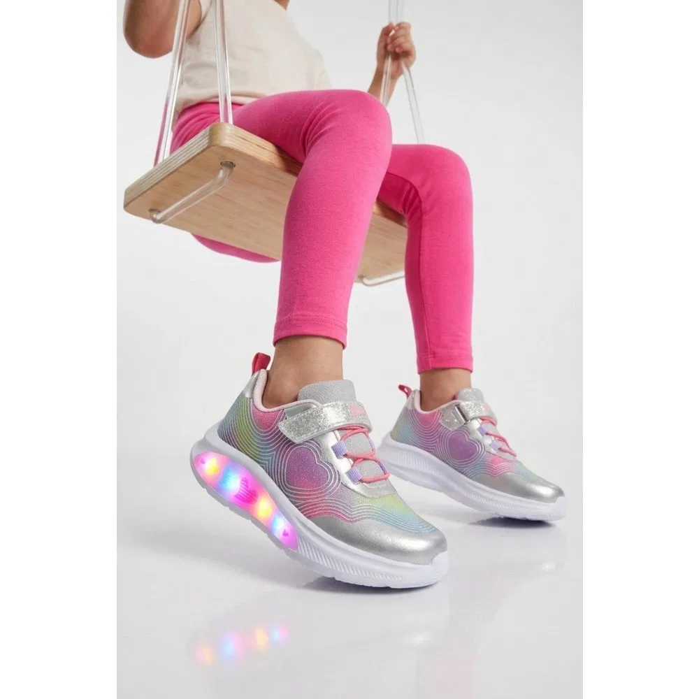 Детские спортивные кроссовки для девочек со шнуровкой и подсветкой, Silver Marco Kids — фото 3