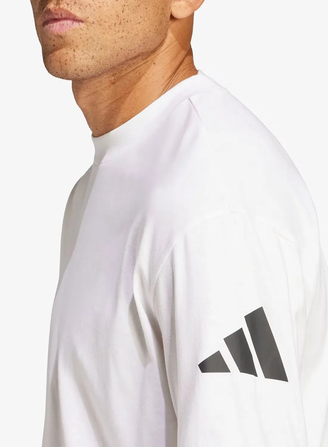 Футболка свободного кроя 3-Stripes essential logo Adidas, белый — фото 4