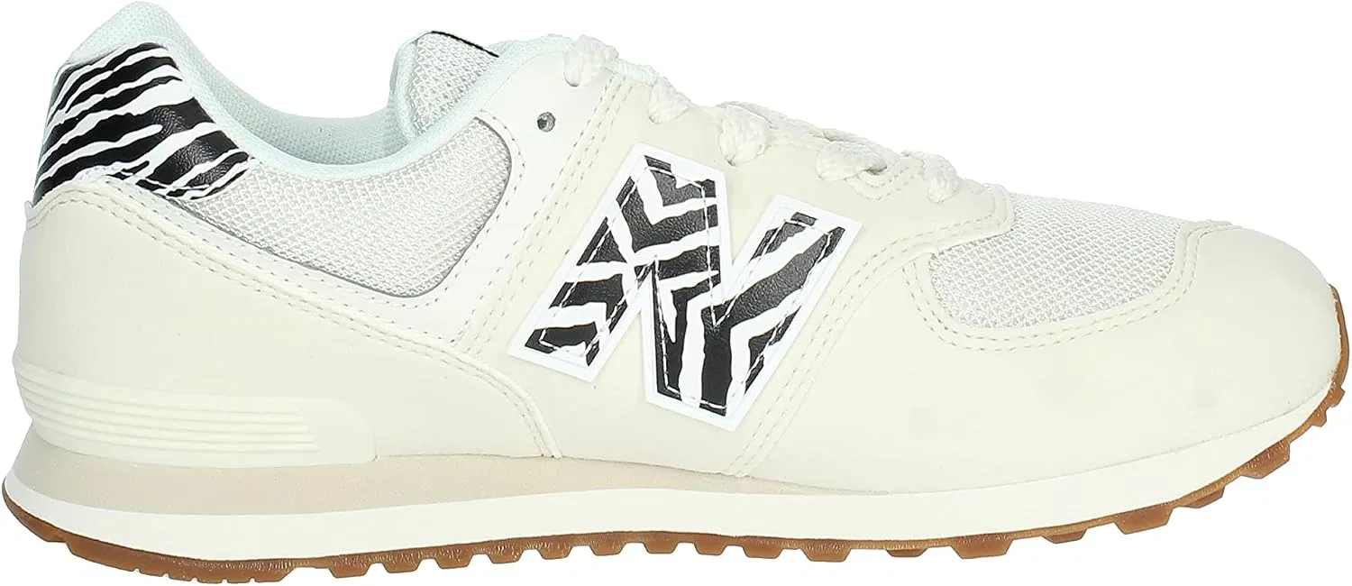 Детские кроссовки для девочек с классической шнуровкой 574 V1 New Balance, Sea Salt/Black/Stone Pink — фото 4