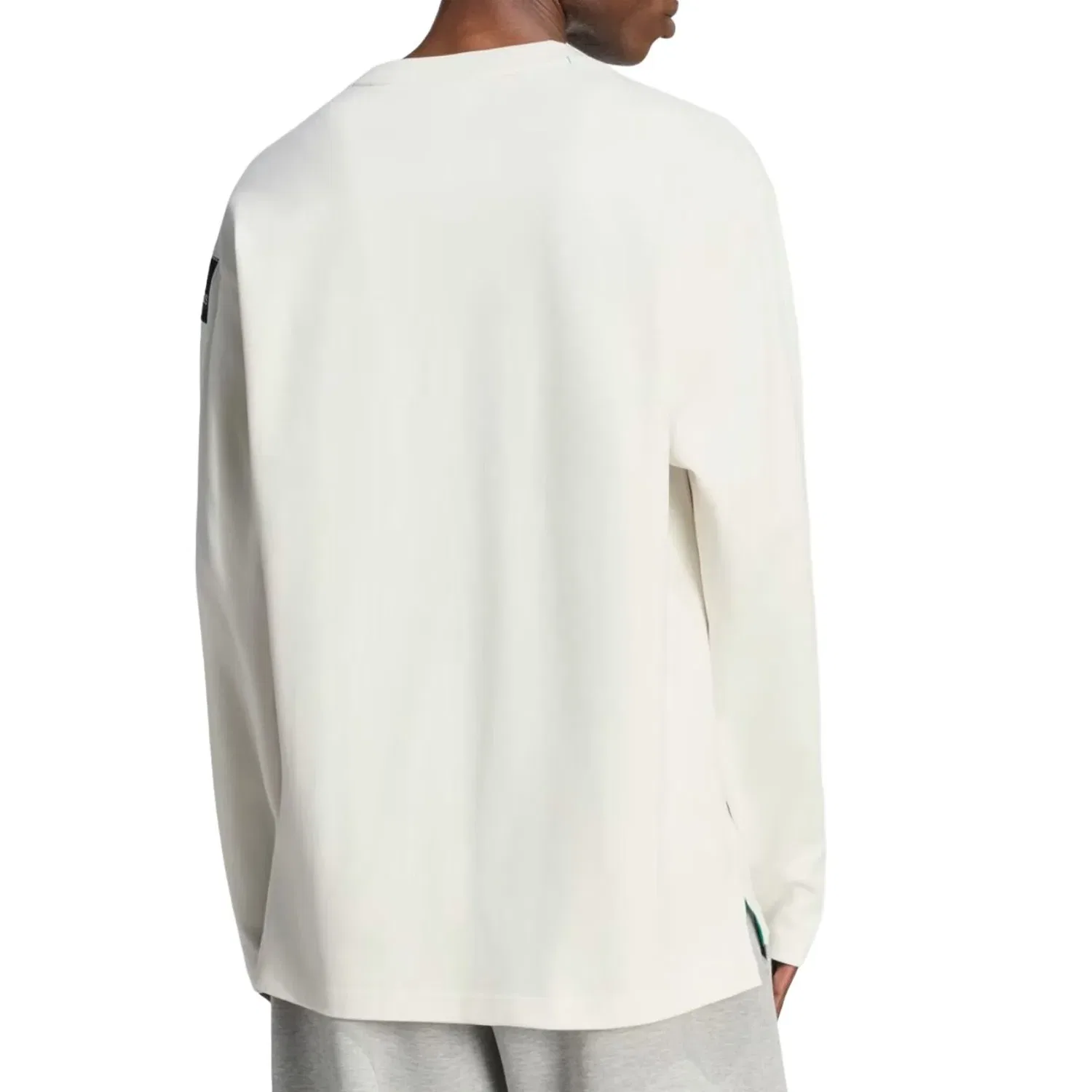 Мужская футболка Equipment Essentials T-Shirt Asia Sizing 'Cloud White' adidas, Cloud White — фото 3