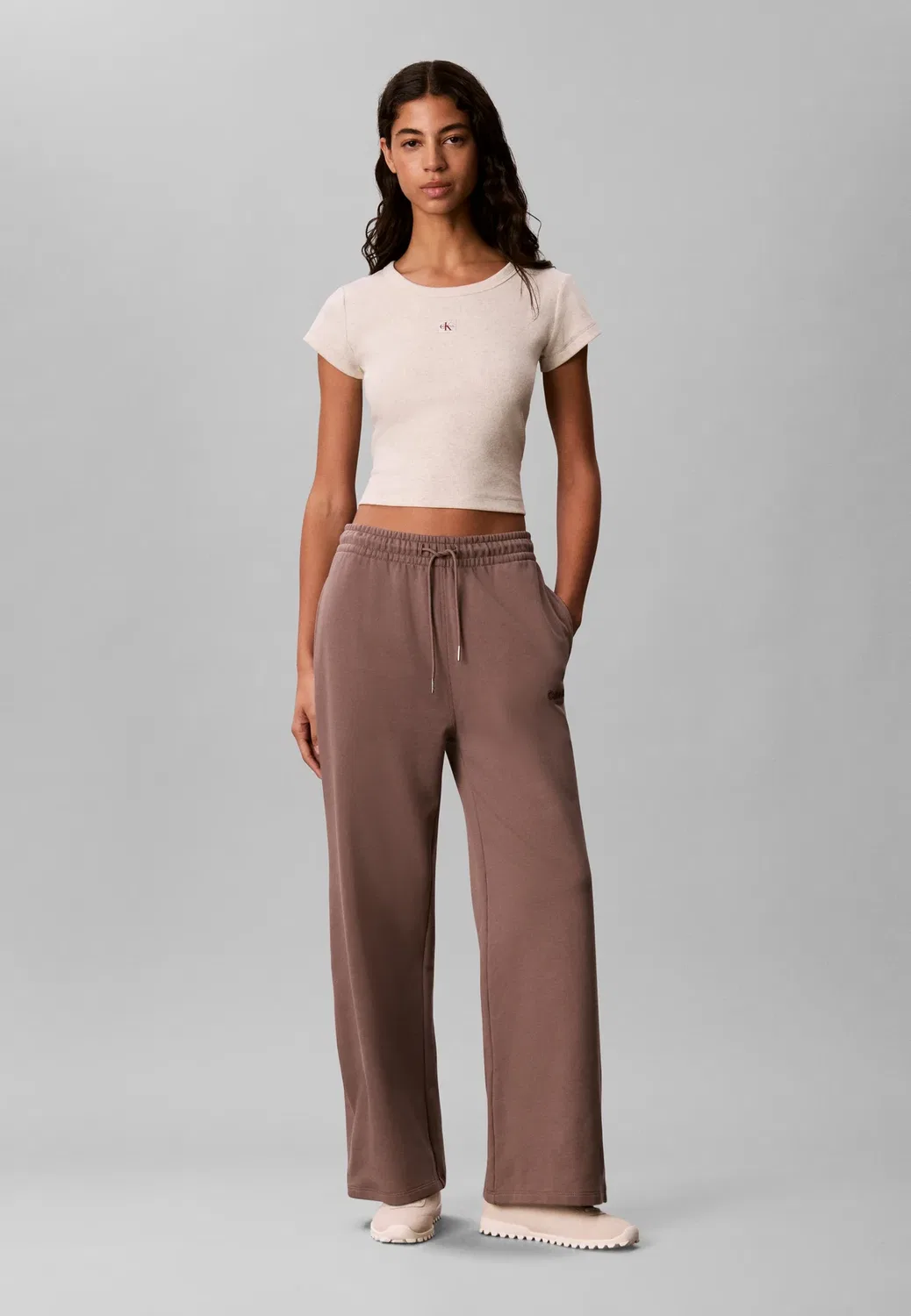 Стандартные спортивные штаны с логотипом Calvin Klein, Iron-Coloured
