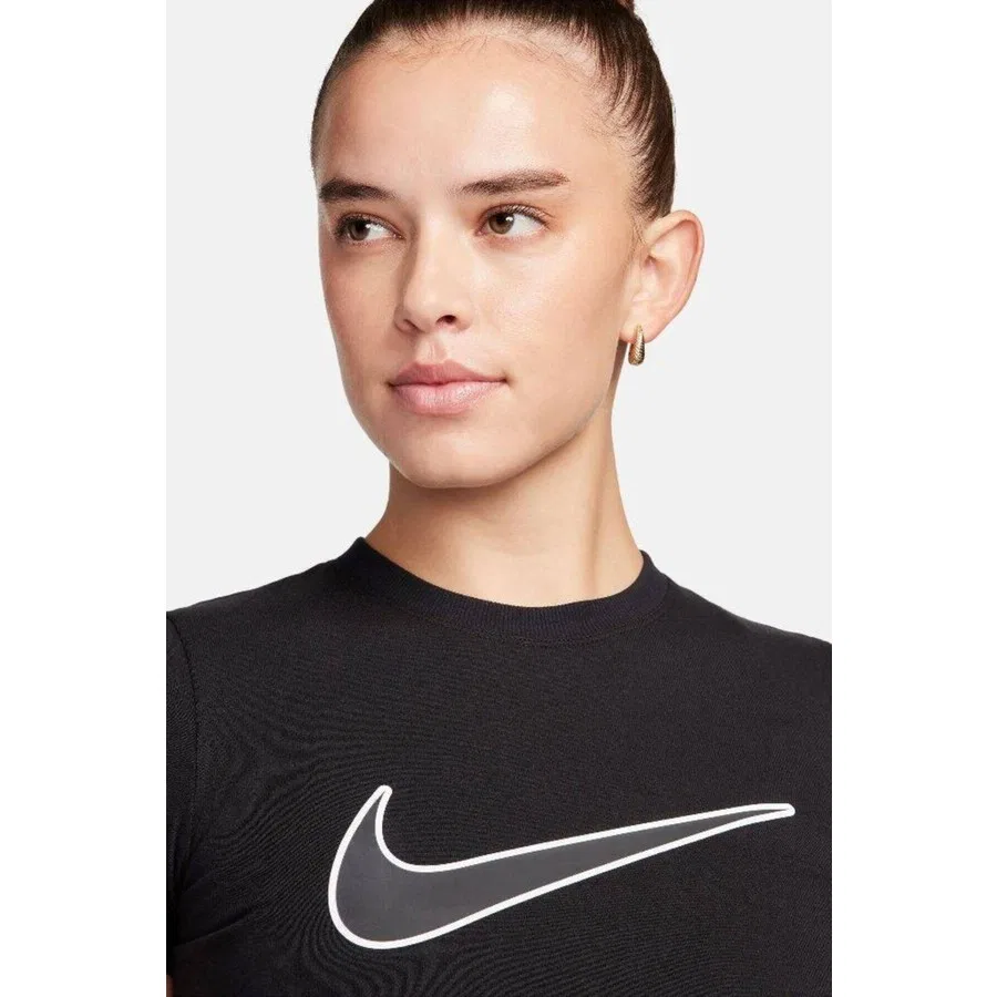 Женская футболка Nike Sportswear с принтом Swoosh, Черный — фото 2