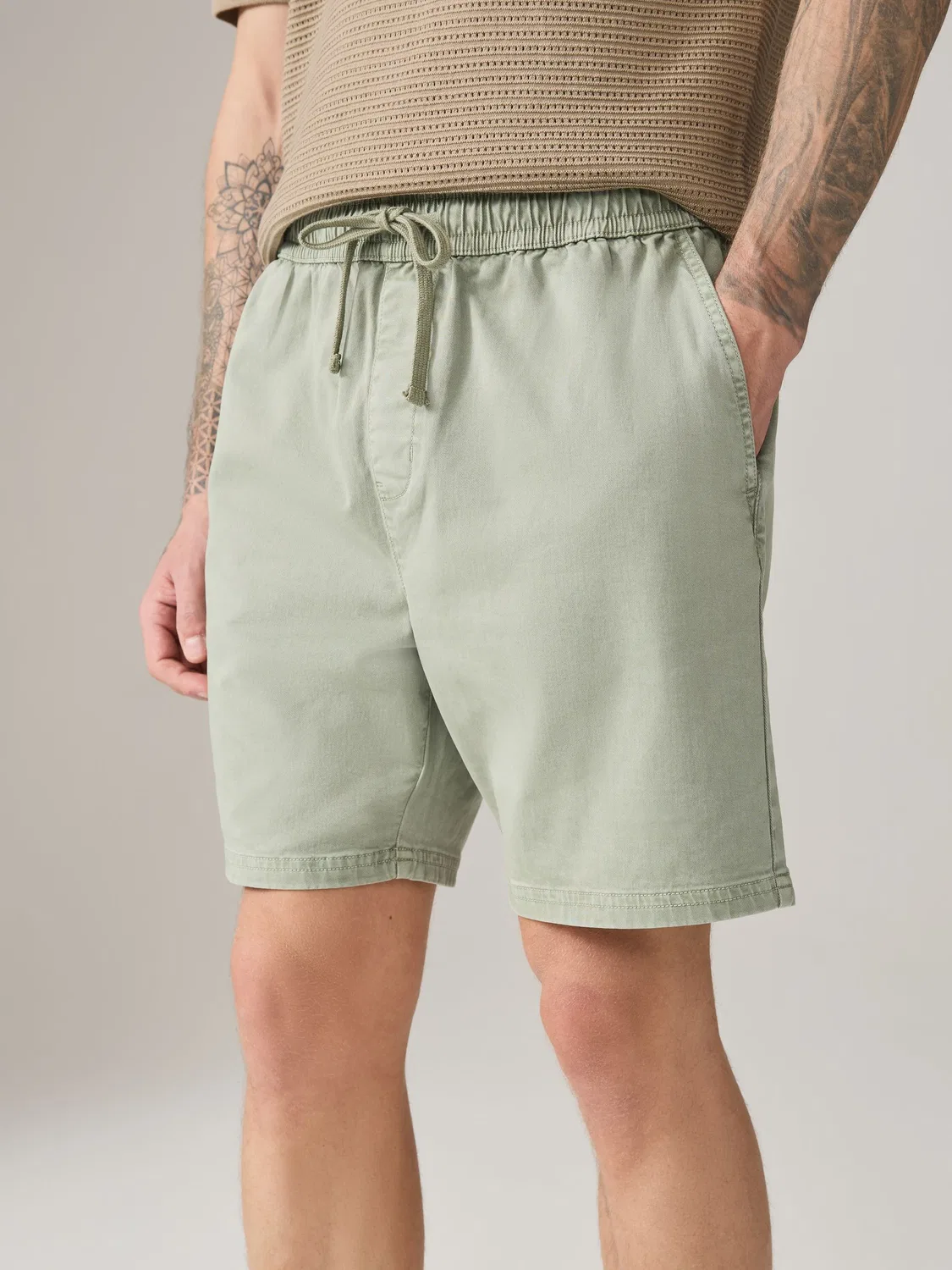 Шорты 2 Pack Garment Dyed Dock Next, зеленый/белый — фото 4