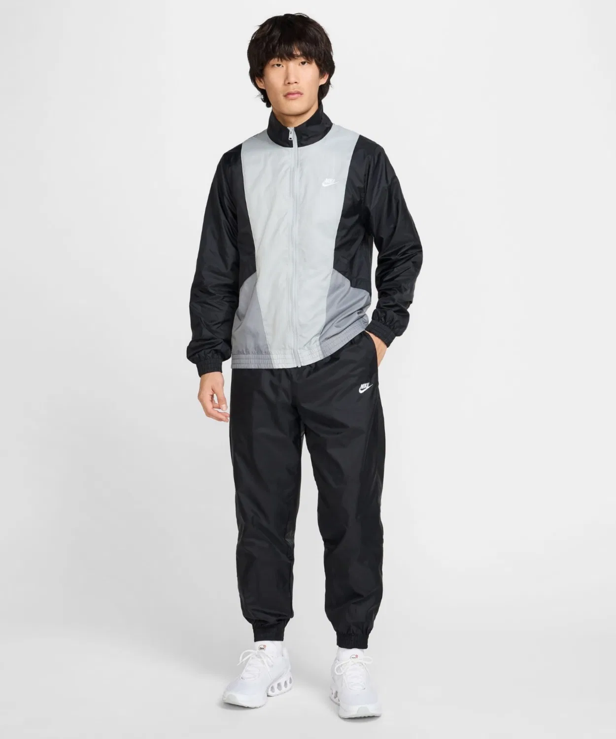 Тренировочный костюм Nike Club мужской woven из двух предметов, черный