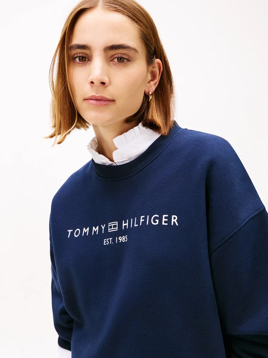 Толстовка TOMMY HILFIGER 'Logo Relaxed' темно-синего цвета — фото 2