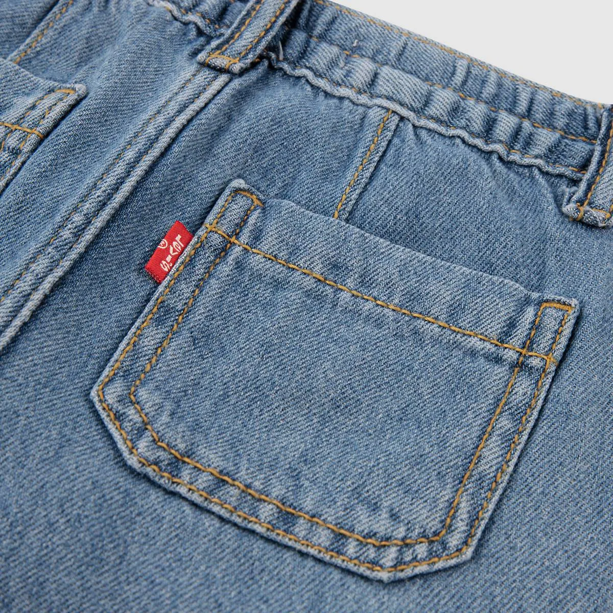 Детские джинсовые шорты с изображением дельфина Levi's, Reach For The Stars - Medium Wash — фото 4