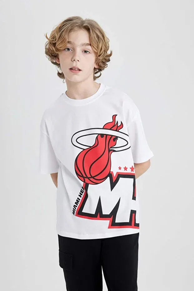 Детская футболка для мальчиков с принтом NBA Miami Heat Oversize Crew Neck Short Sleeve Defacto, White-Wt34 — фото 3