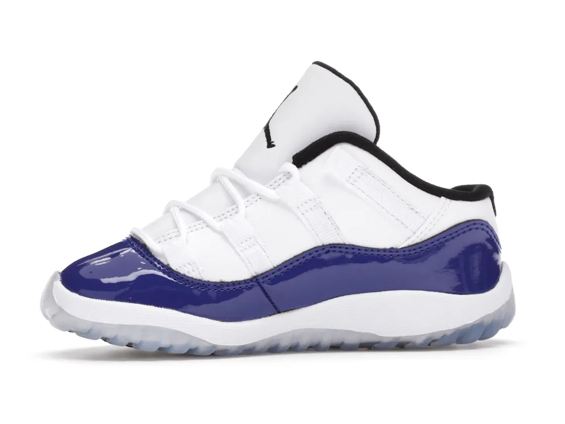 Детские кроссовки Lifestyle Jordan 11 Retro Low Jordan, White/Black-Concord — фото 3