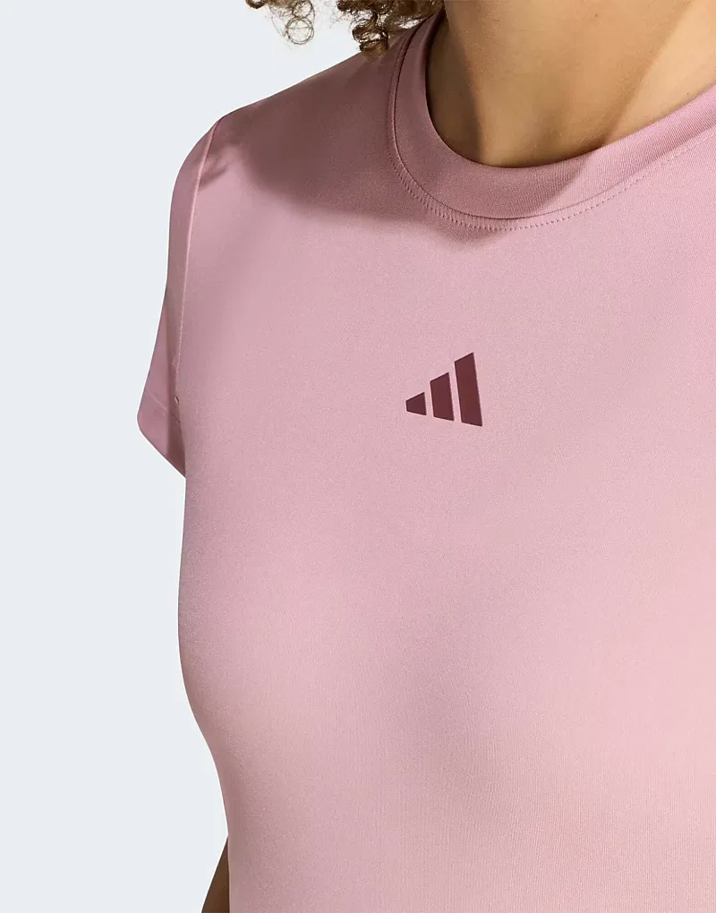 Футболка Adidas performance 3-stripes studio baby tee в цвете magic mauve — фото 3