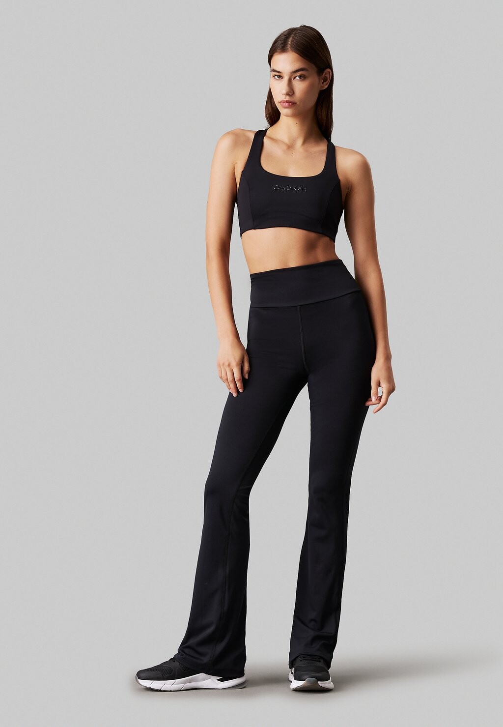 

Тканевые брюки GYM Calvin Klein, черный