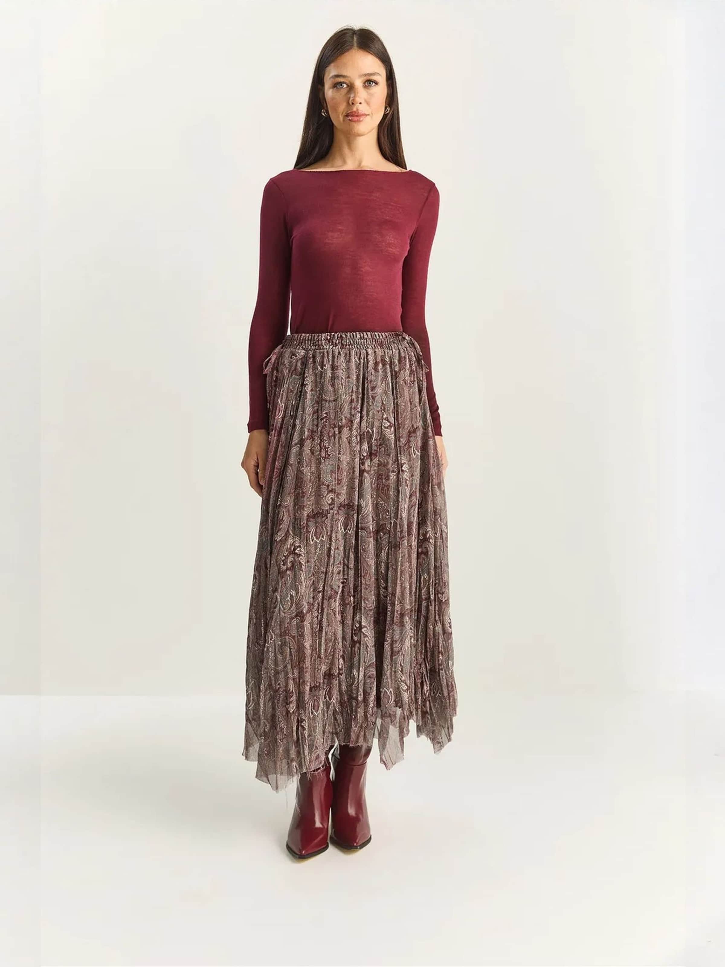 

Bianco Lucci Юбка в бордовом цвете