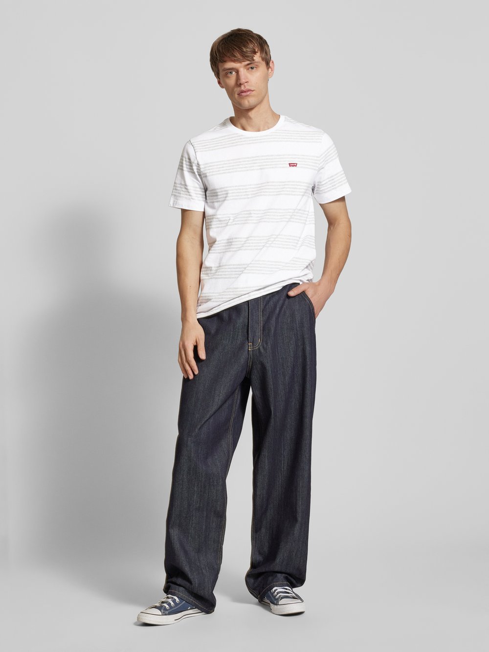 

Футболка с нашивкой-лейблом Levi's, белый