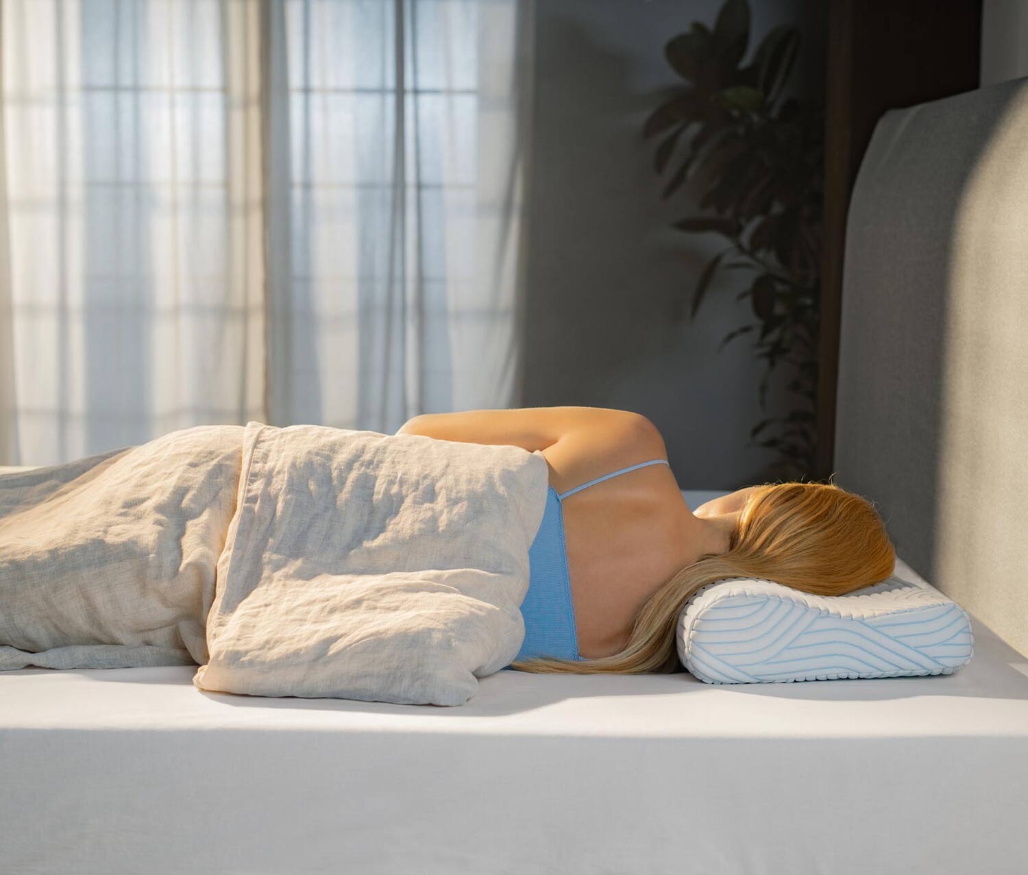 

Подушка для сна TEMPUR Shape Queen SmartCool™ M Tchibo, белый