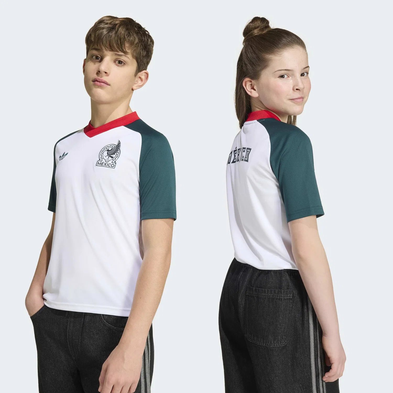 Детская предматчевая футболка Adidas Performance Shirt Mexico 26 Away Kids белого цвета — фото 4