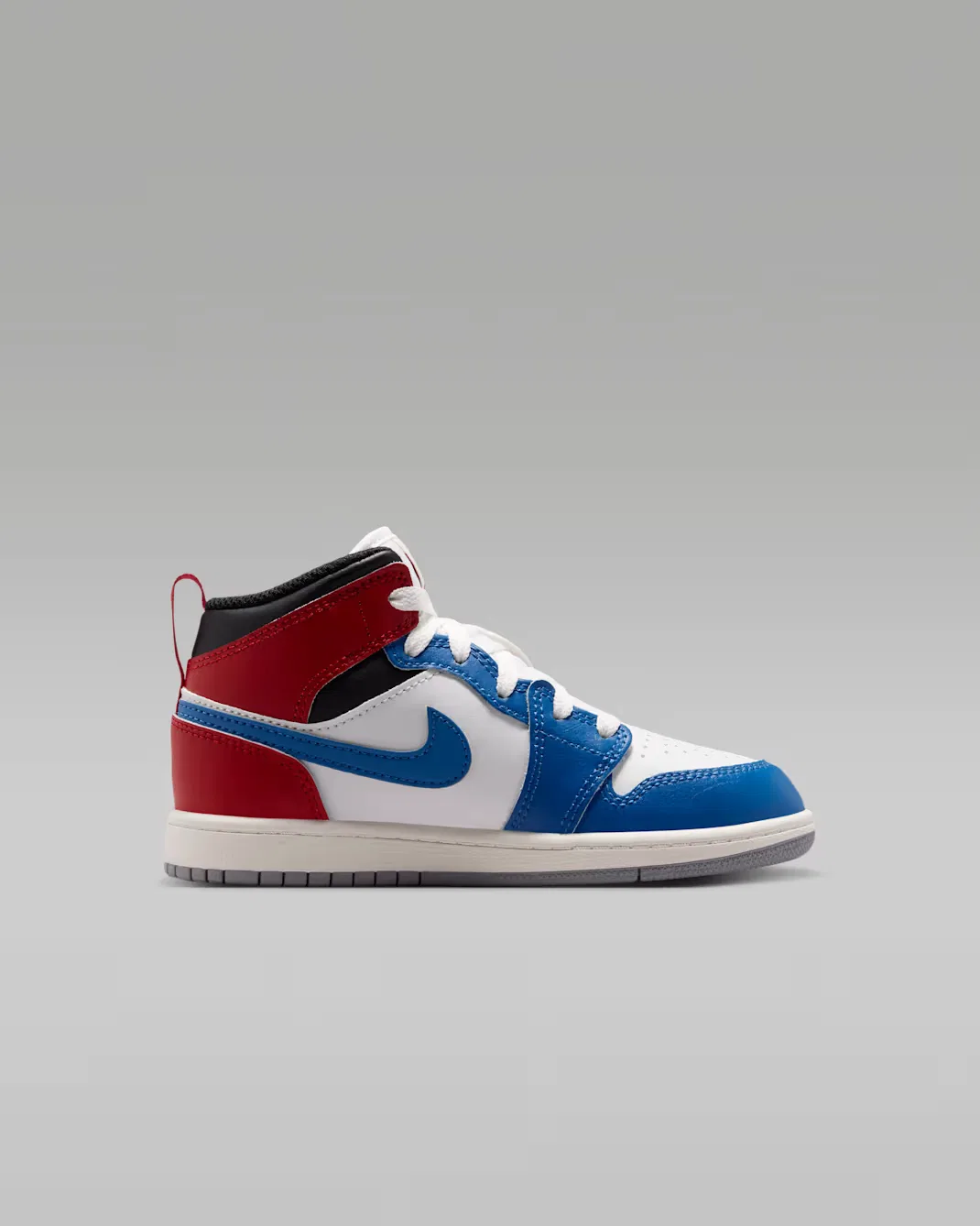Детские кроссовки Jordan 1 Mid, True Blue/Varsity Red/Black/Summit White — фото 3