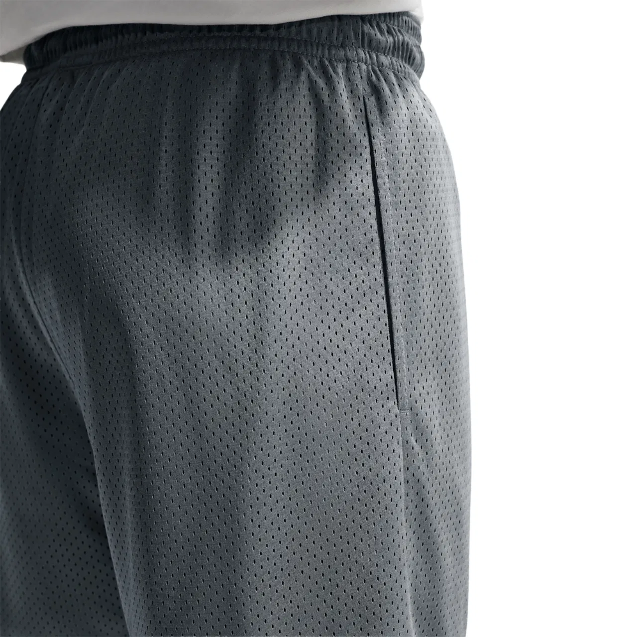 Шорты мужские Dri-FIT Standard Issue Mesh 5IN Nike, цвет Black/Pale Ivory/Cool Grey — фото 2