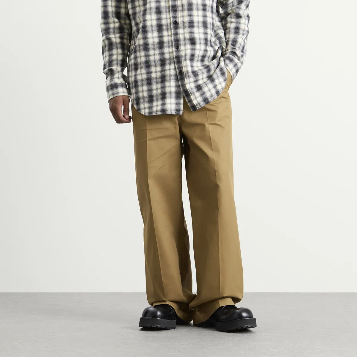 Брюки чинос из хлопка Wide Leg Cotton Chino Pants Balenciaga, Camel — фото 2