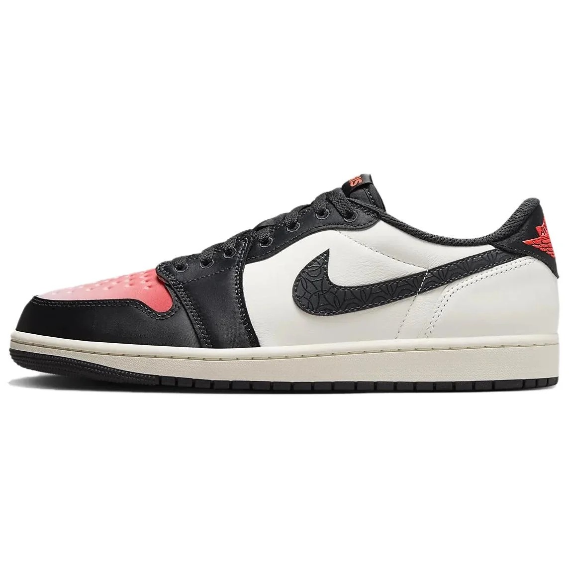 

Кроссовки Jordan 1 Retro Low OG PSG Paris Saint-Germain Unisex, черный
