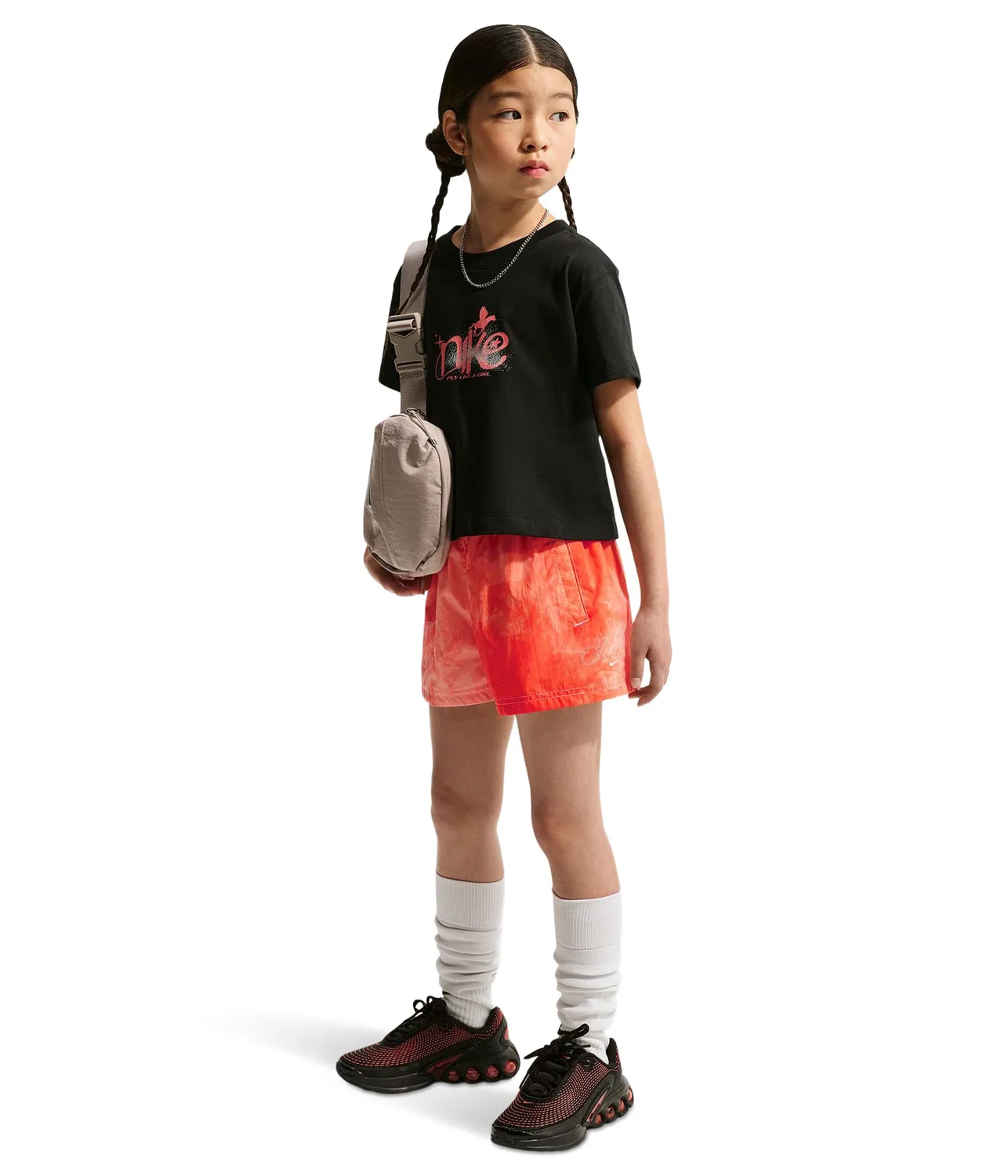 Тканые шорты Sportswear Club (для детей постарше) Nike Kids, Arctic Orange/Soft Pearl
