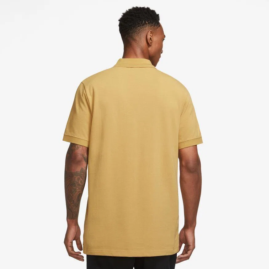 Мужское поло из хлопка Nike Sportswear Polo, цвет Mango Fluo — фото 2