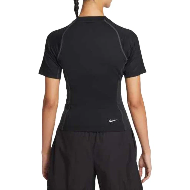Женская футболка Nike ACG Dri-Fit Layer T-Shirt Black, черный — фото 2