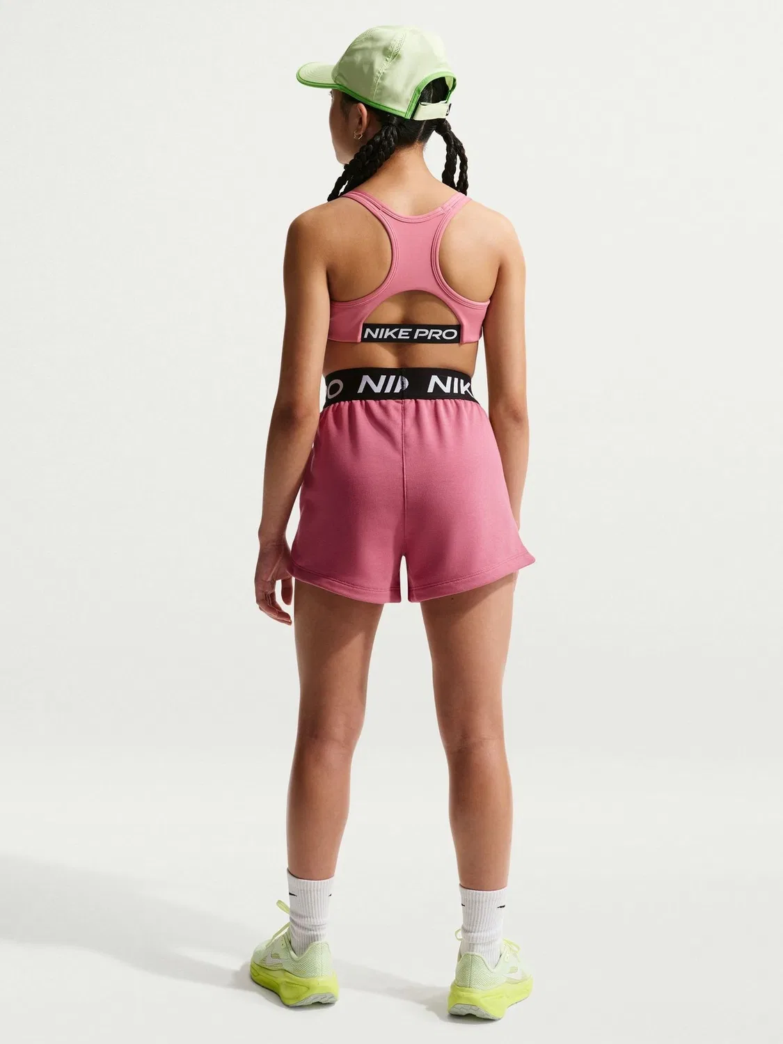 Шорты Nike Pro Dri-FIT Fleece, Peony Pink — фото 2
