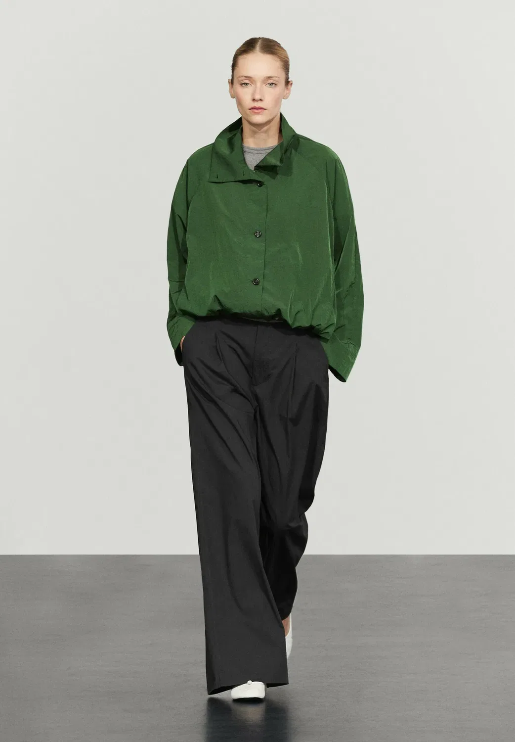 Техническая куртка-бомбер - летняя куртка Massimo Dutti, Green — фото 2