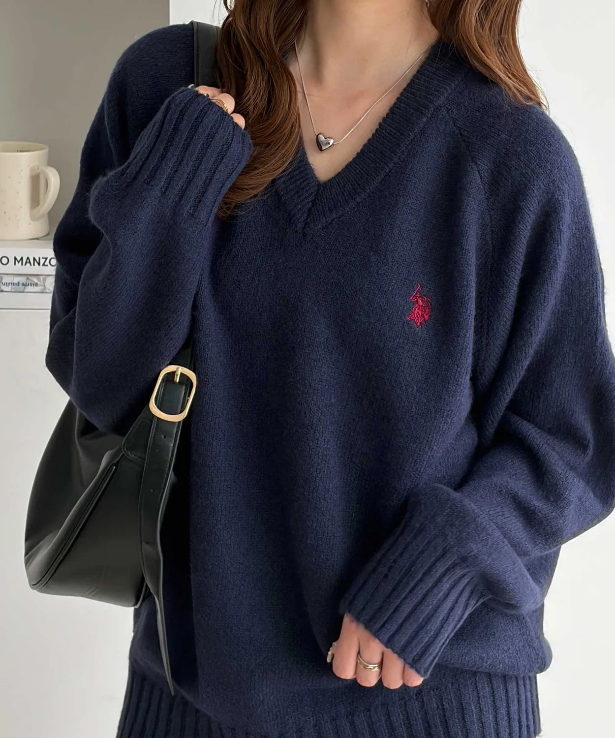 Женский V-образный свитер с длинным рукавомU.S. POLO ASSN., Navy