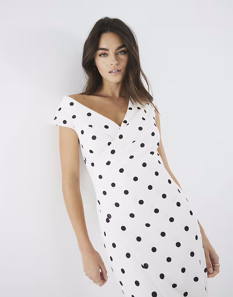 

Платье-халат миди River Island асимметричного кроя в горошек кремового цвета