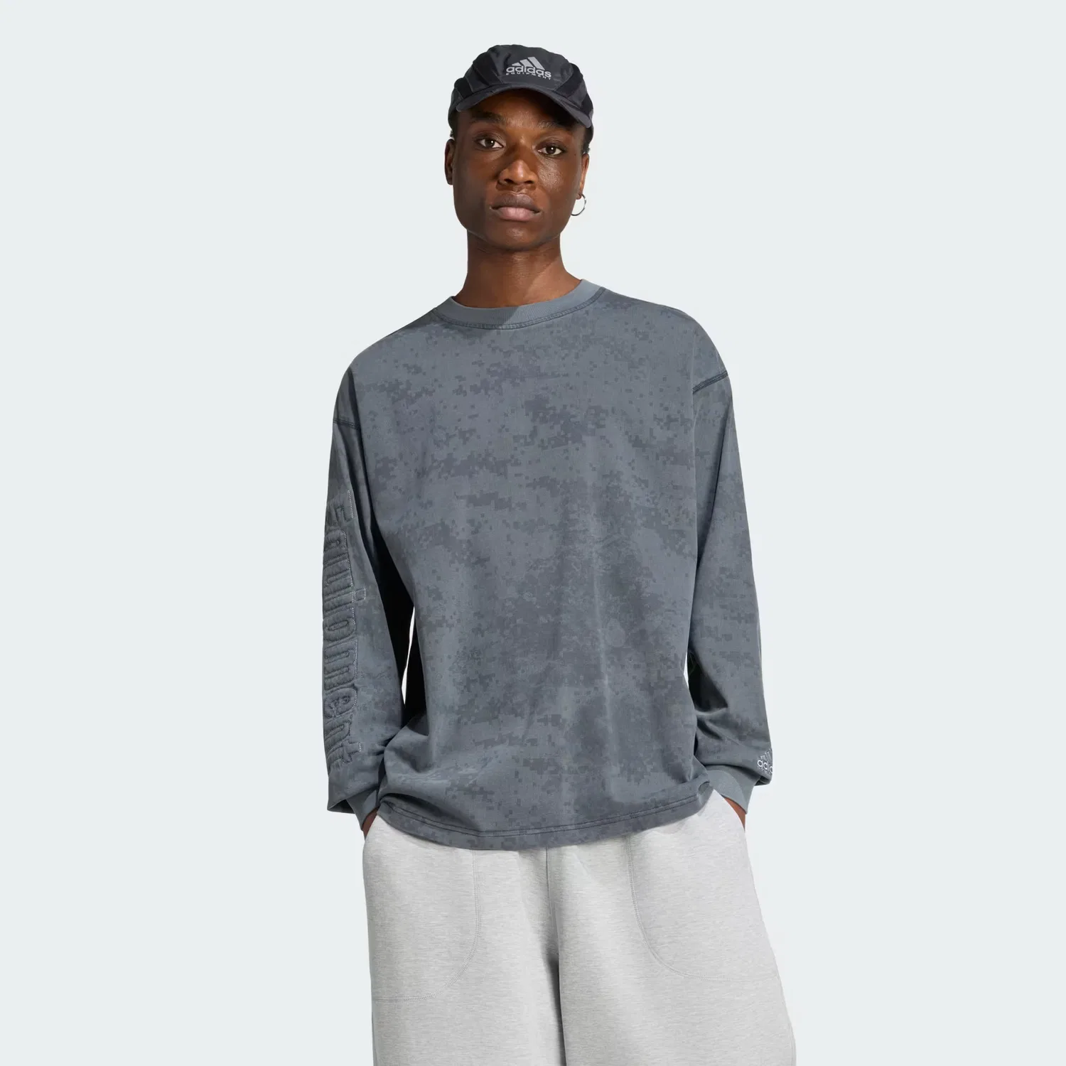 Мужская футболка оверсайз Adidas Equipment Tee Adidas Originals, темно-серый