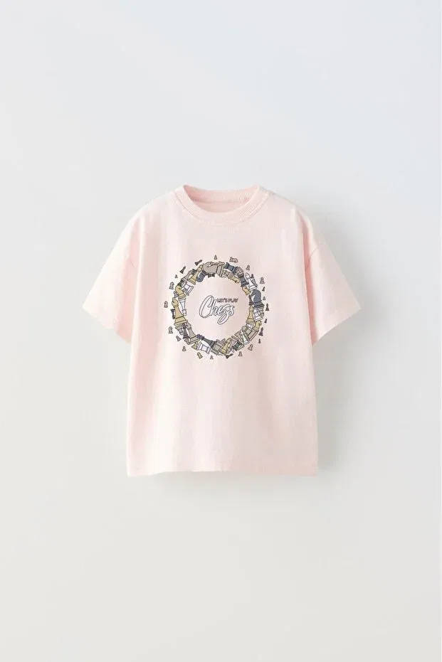 Детская футболка с принтом Let'S Play Chess Written Rotating Chess Design The Champ Clothing, Pink