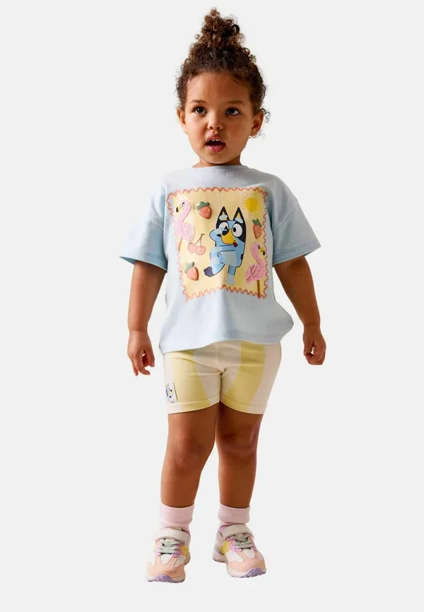 Комплект из футболки и шорт с принтом Bluey Regular fit y short sleeve and set Next, синий