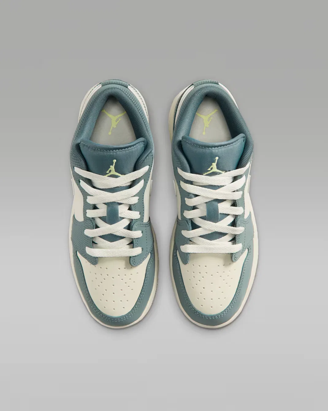 Обувь для детей постарше Air Jordan 1 Low SE, Sea Glass/Hasta/Gum Medium Brown/Light Lemon Twist — фото 4