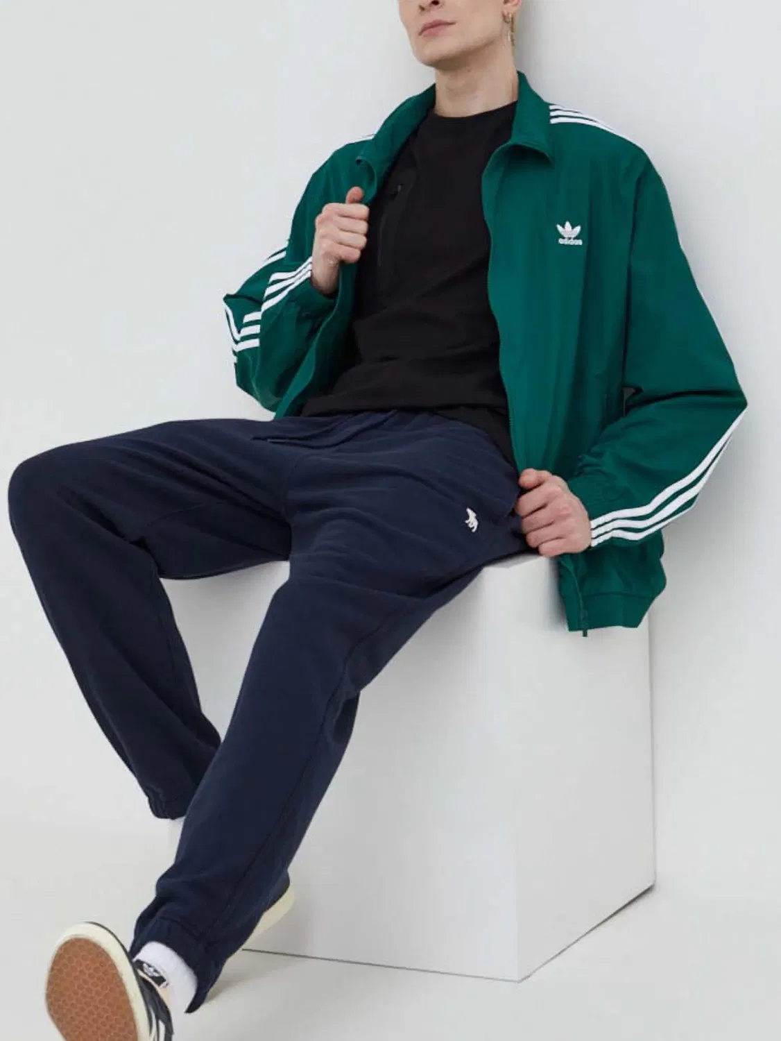 Куртка с застежкой на молнии и тремя полосами Adidas, зеленый — фото 2