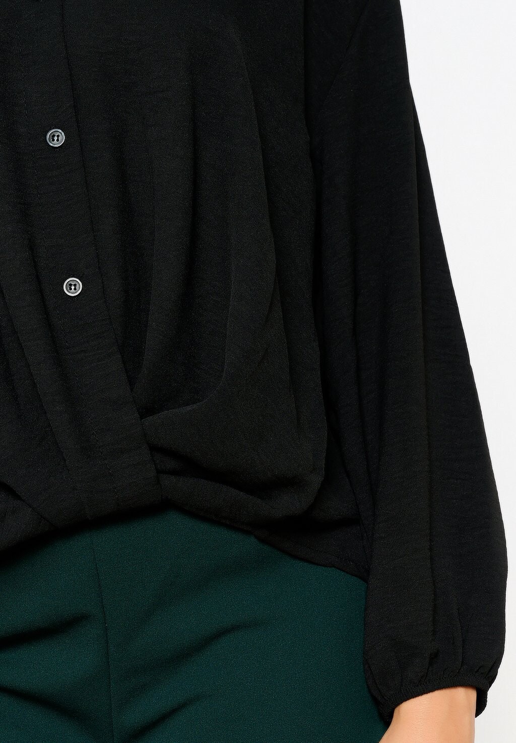 

Блузка на пуговицах TUNISIAN COLLAR LolaLiza, черный