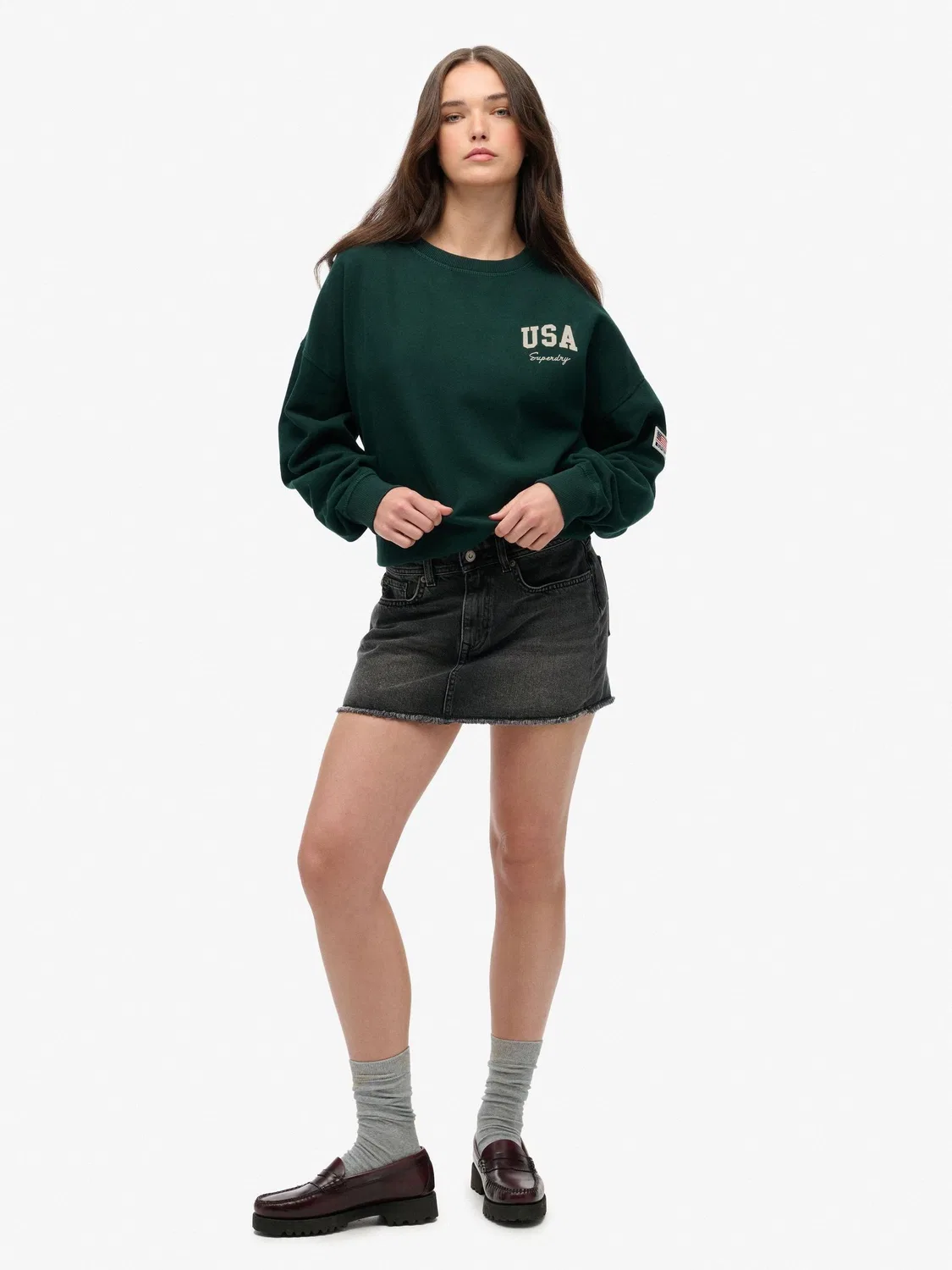 Свитшот оверсайз Athletic Essentials Relaxed Crew Superdry, зеленый — фото 2