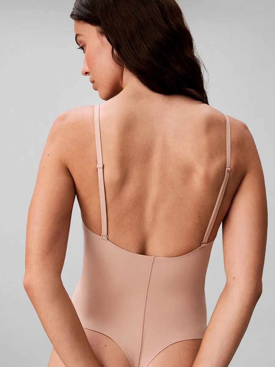 Корректирующий боди Calvin Klein бежевого цвета — фото 3
