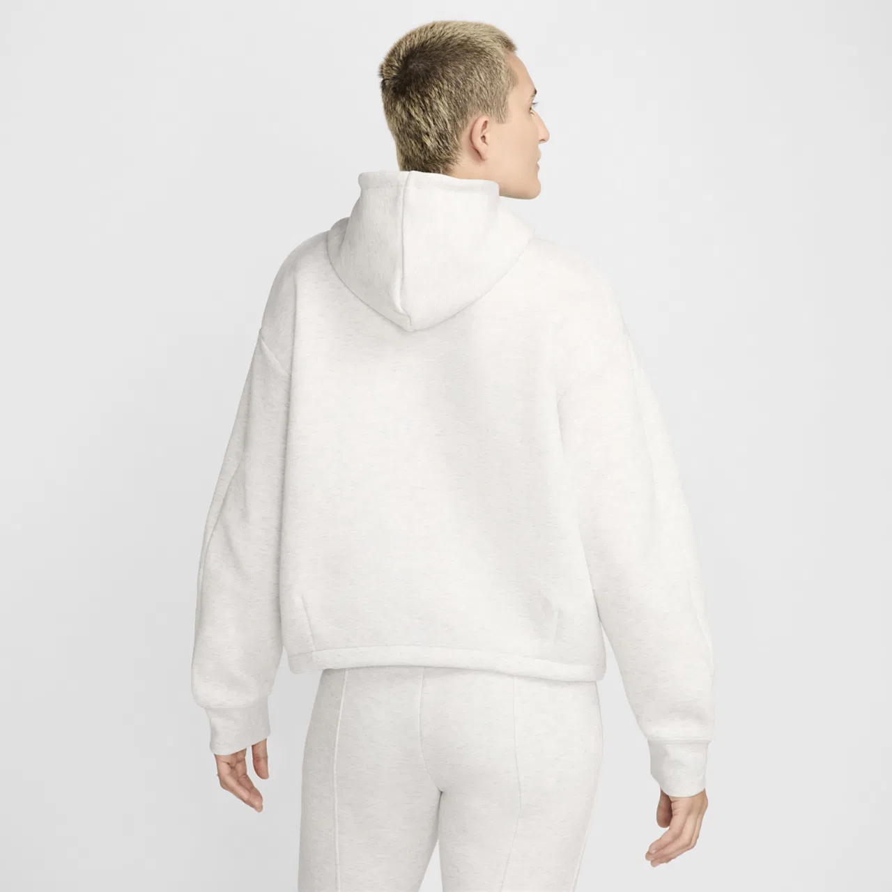 Женское худи Tech Fleece OS Nike, цвет Light Grey/Heather/Black — фото 2