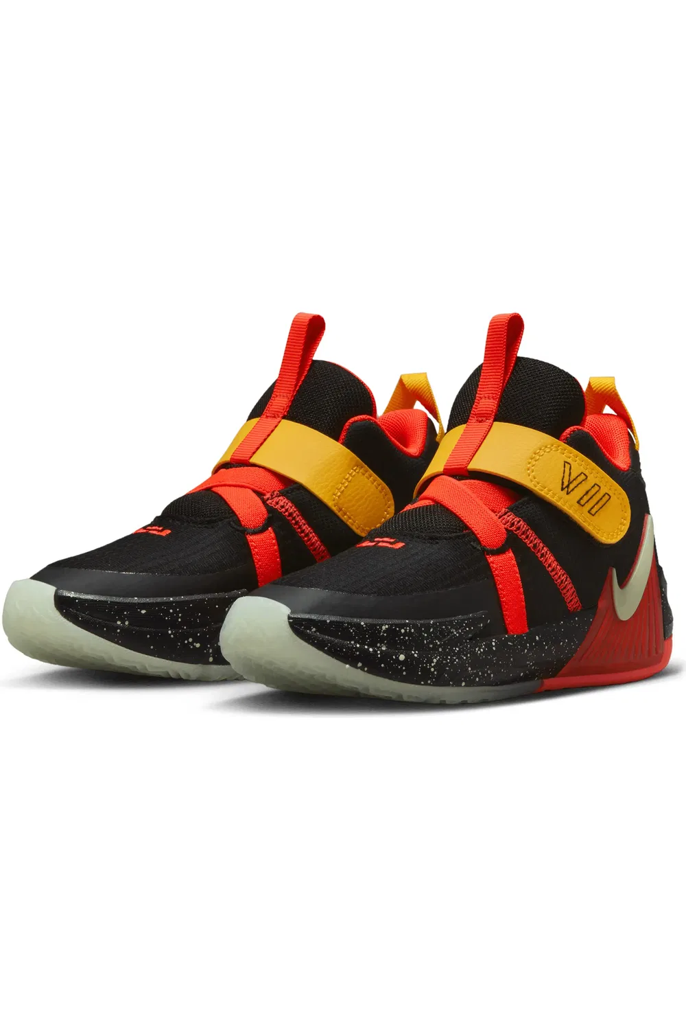 Детские кроссовки баскетбольные с амортизацией LeBron Witness 7 Nike, Black/Volt/Bright Crimson
