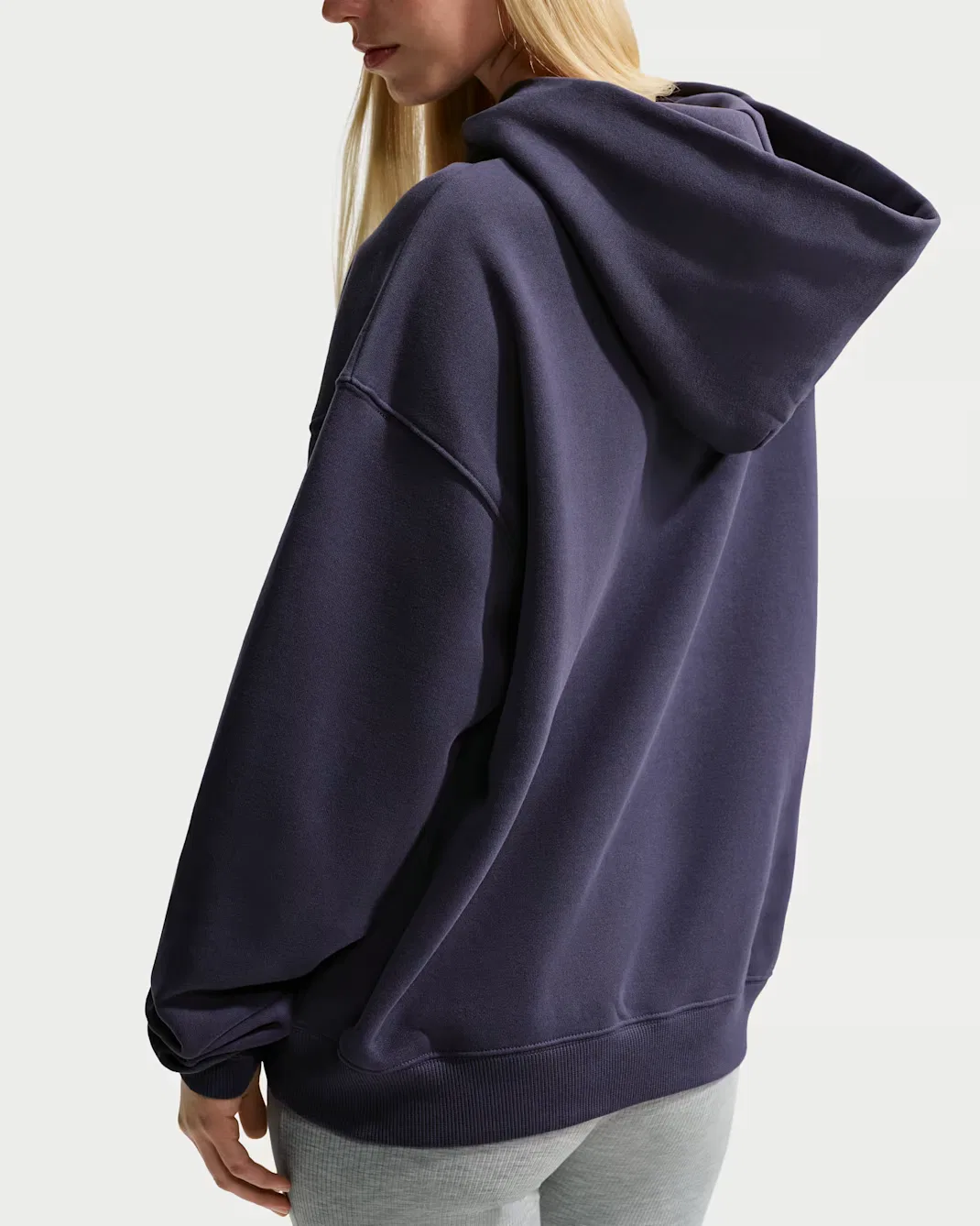 Женская толстовка с капюшоном оверсайз Nike Studio Fleece Medium Weight, Gridiron/Sail — фото 2