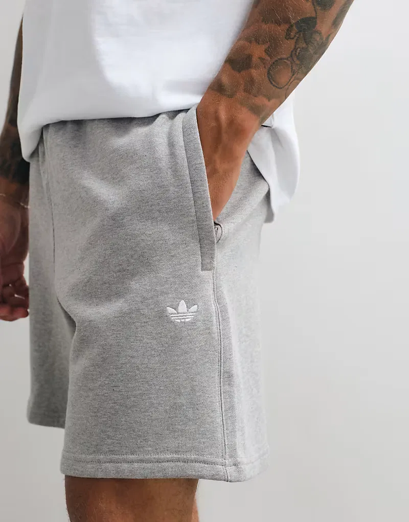 Шорты Adidas Originals Essential серого — фото 3