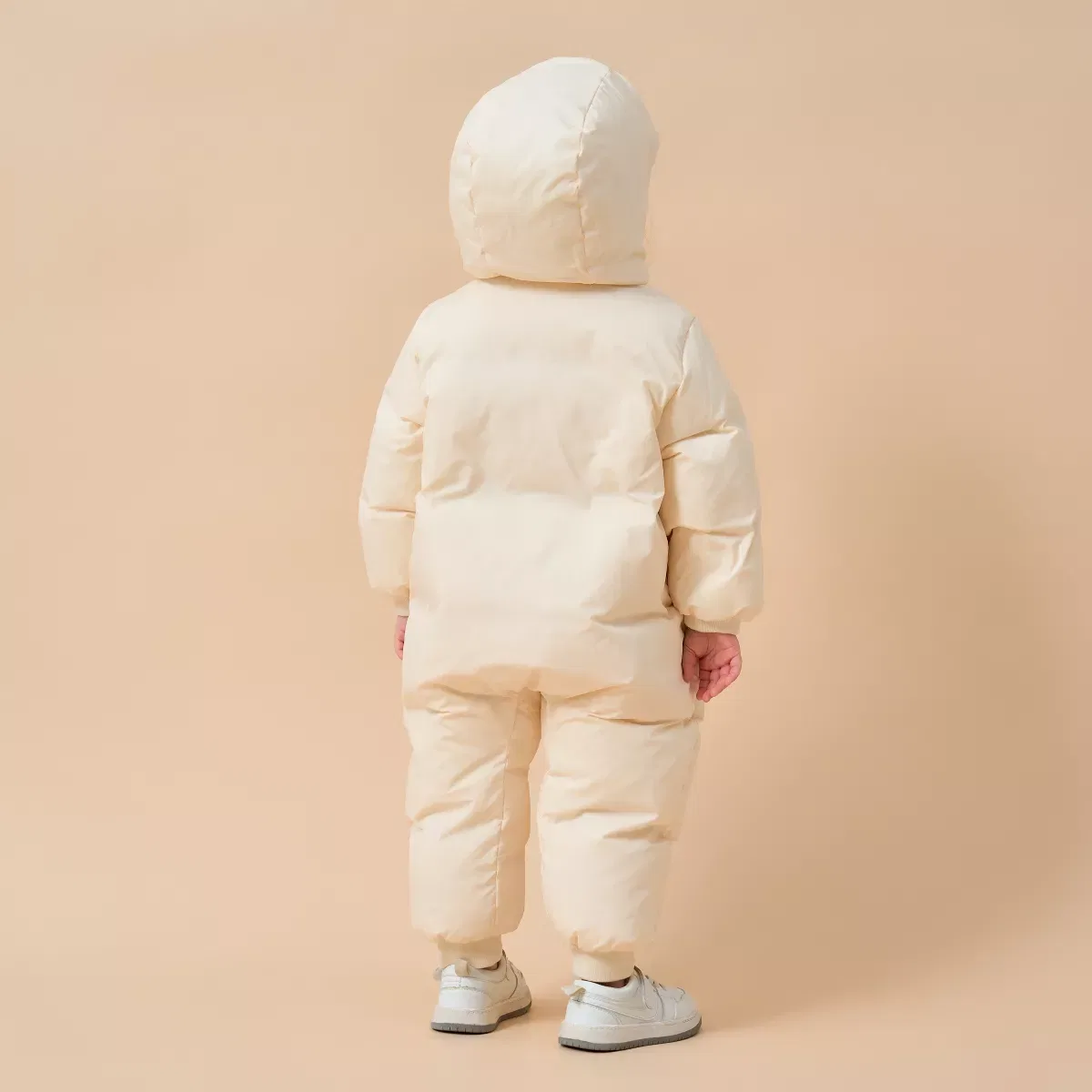 Детский комбинезон-снегурка с утеплителем из утиного пуха Laimi Bloom, White — фото 3