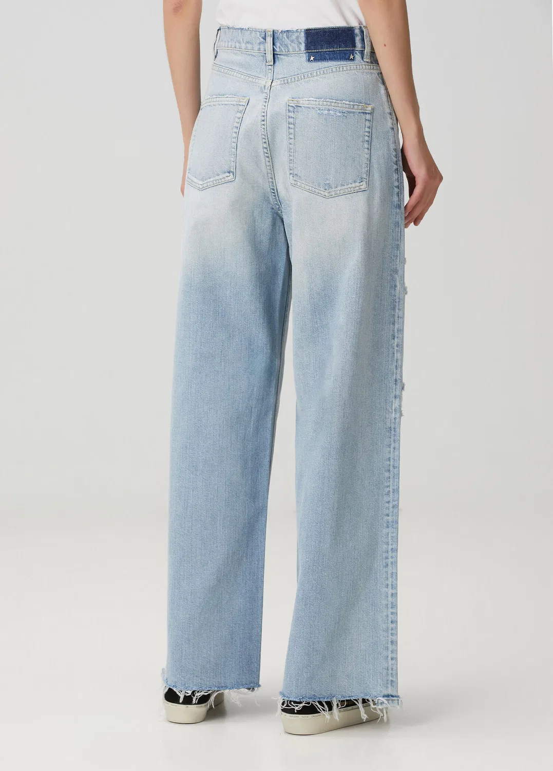 Джинсы Golden Goose Boyfriend, light blue — фото 4