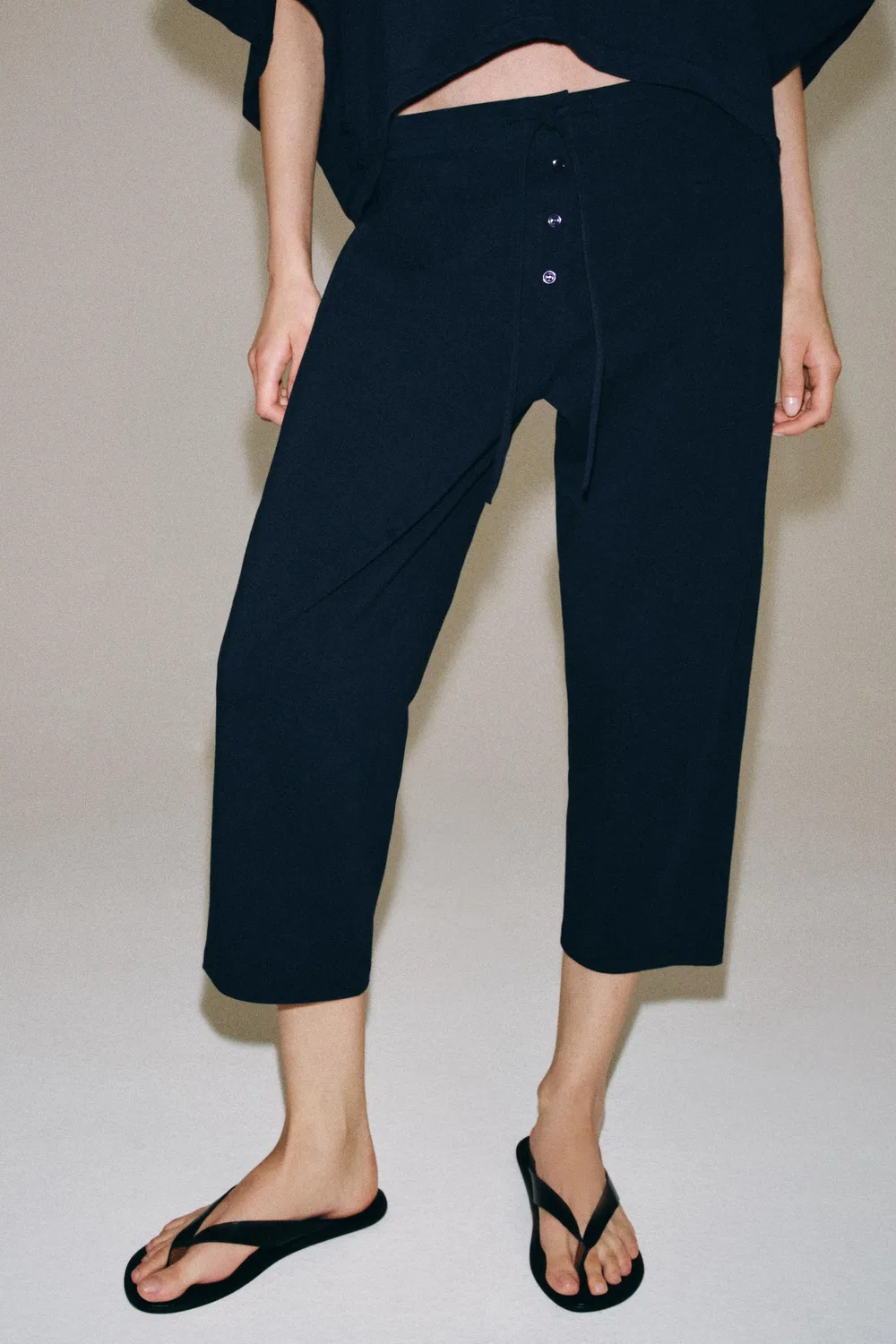 Брюки Interlock Carrot Fit ZARA, Navy blue — фото 2