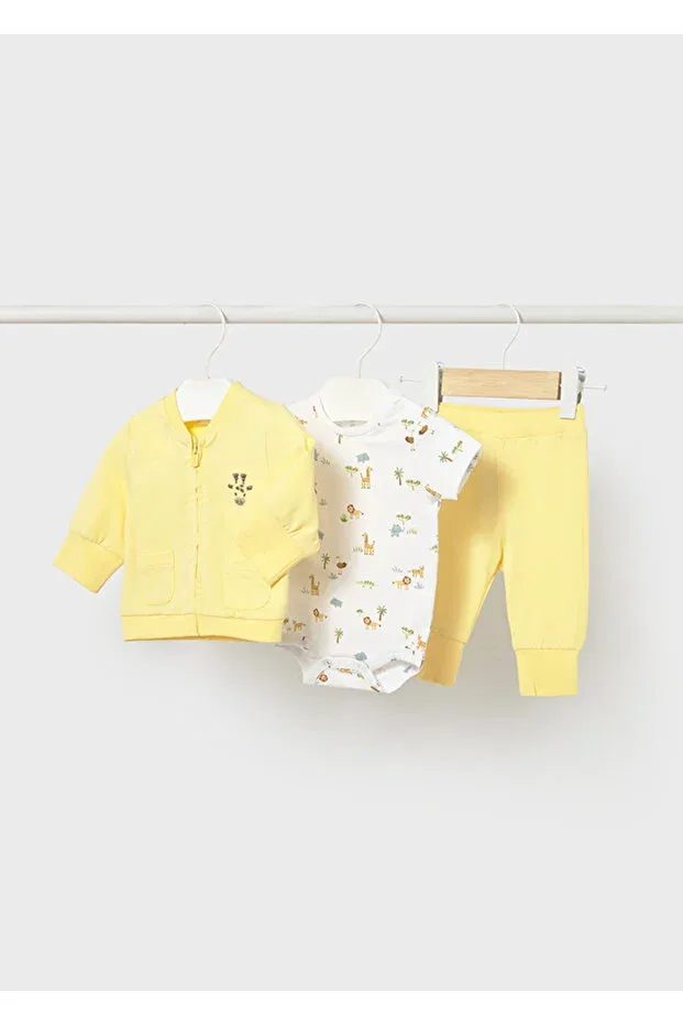 Детский комплект из толстовки и штанов с принтом Newborn jumpsuit tracksuit set Mayoral, Yellow