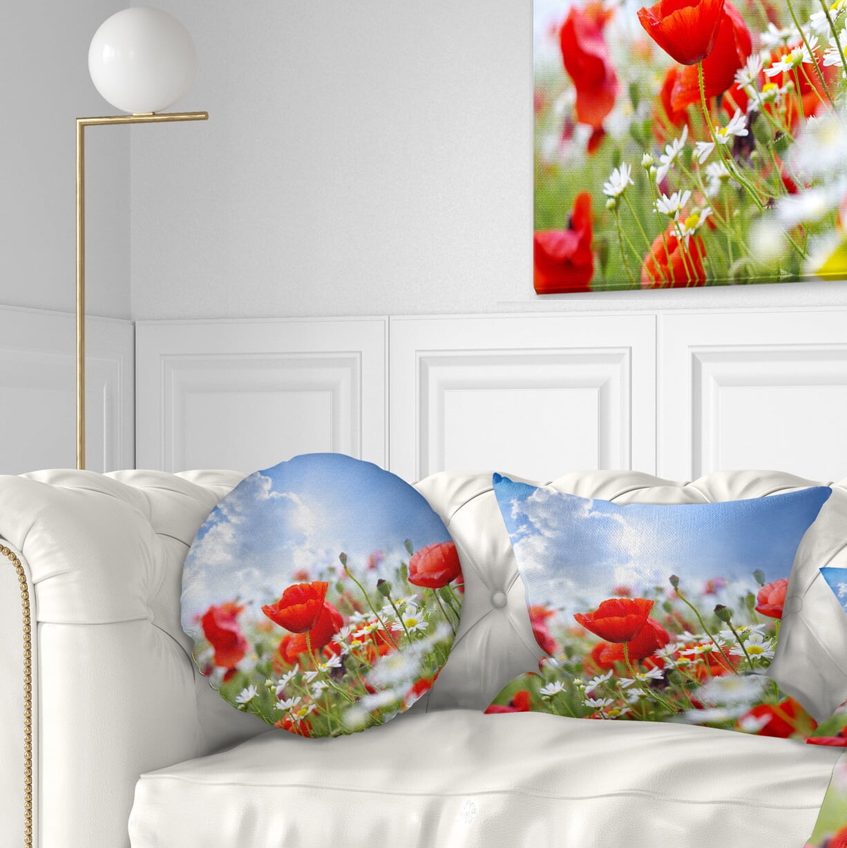 

Подушка декоративная с цветочным принтом Designart Lovely Red Poppies on Sky Background, красный